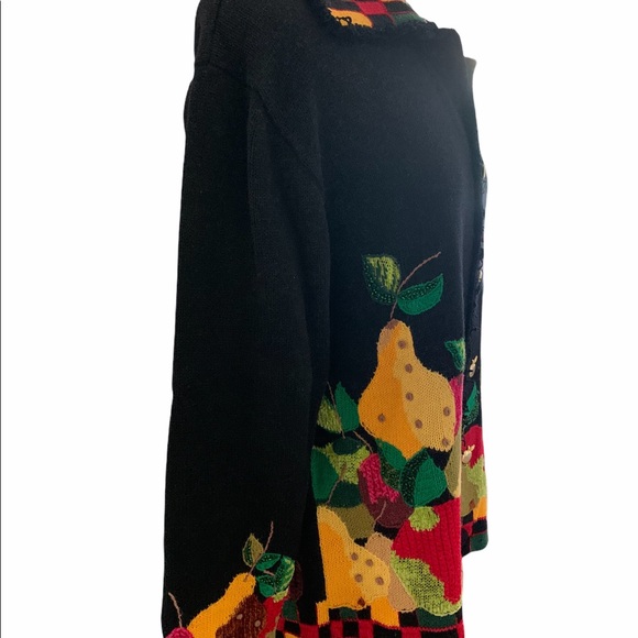 Fabulous beaded sweater! - Picture 3 of 6